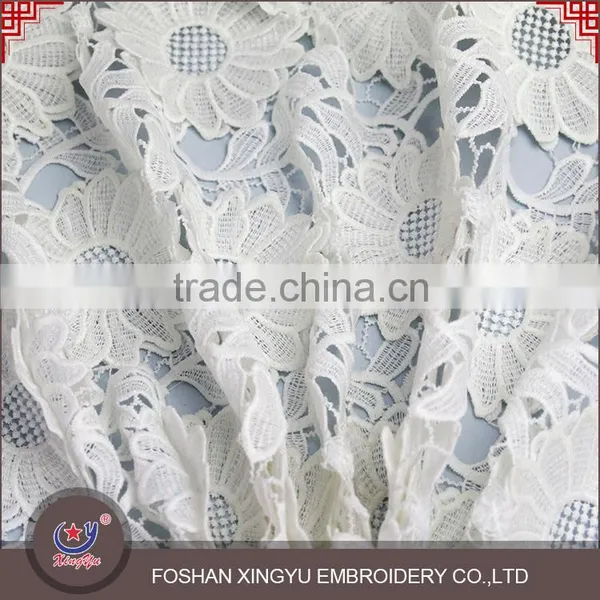 OEM Beauty Fashion French White 3D Flower Pattern Embroidered Mesh Lace Fabric for Garment Clothing photo-4