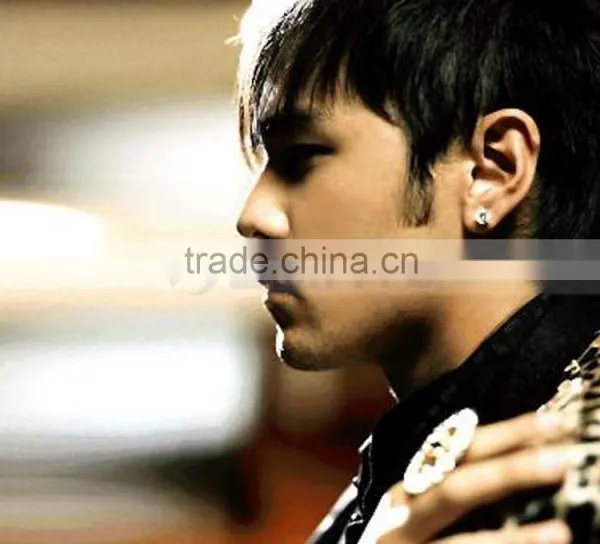 Light Up Cool Ear Studs LED Earrings photo-5