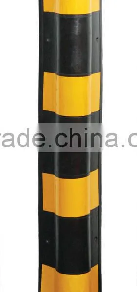 Recycled Rubber Round Parking Corner Guard With Yellow Reflective Tapes photo-2