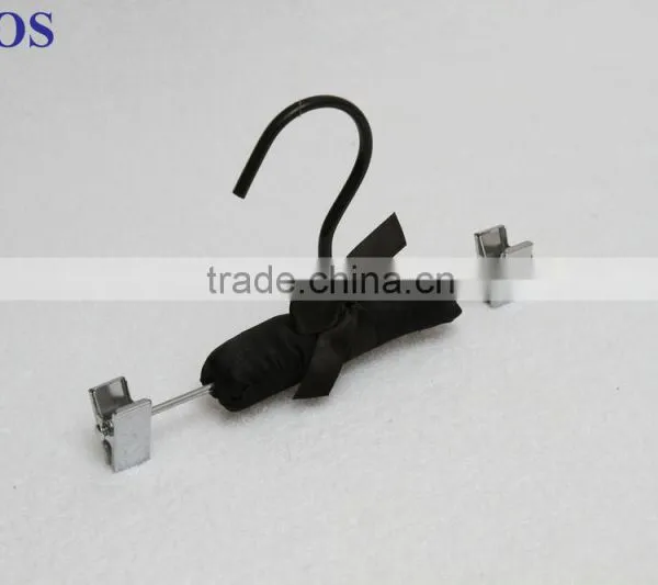 Maos High Quality Popular Satin&fabric Hanger