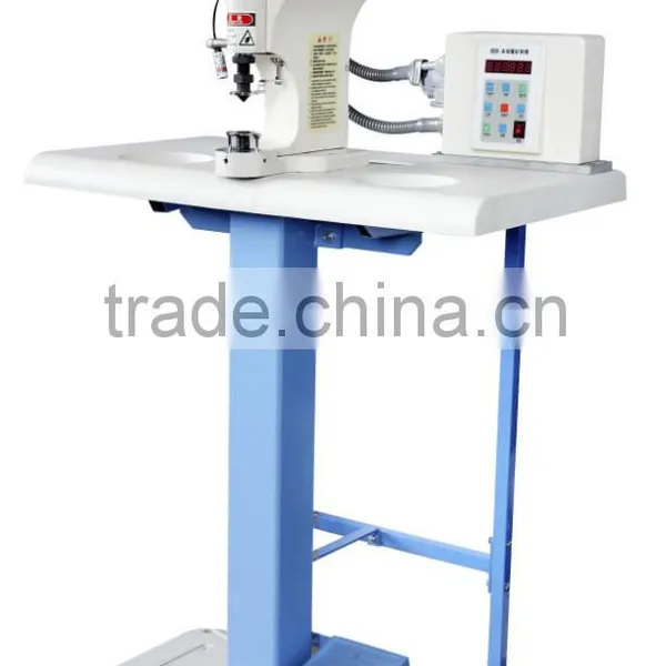 Round Metal Prong Clothing Studs Machine photo-2