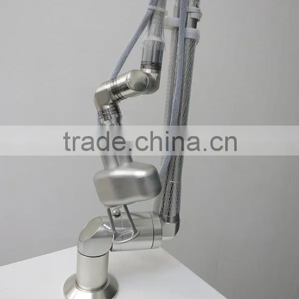 Super Pulse CO2 Laser for Skin Refreshing Scar Removal Beauty Machine photo-2