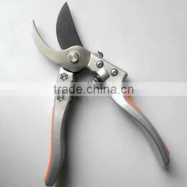 Heavy-duty Steel Garden Shears photo-3
