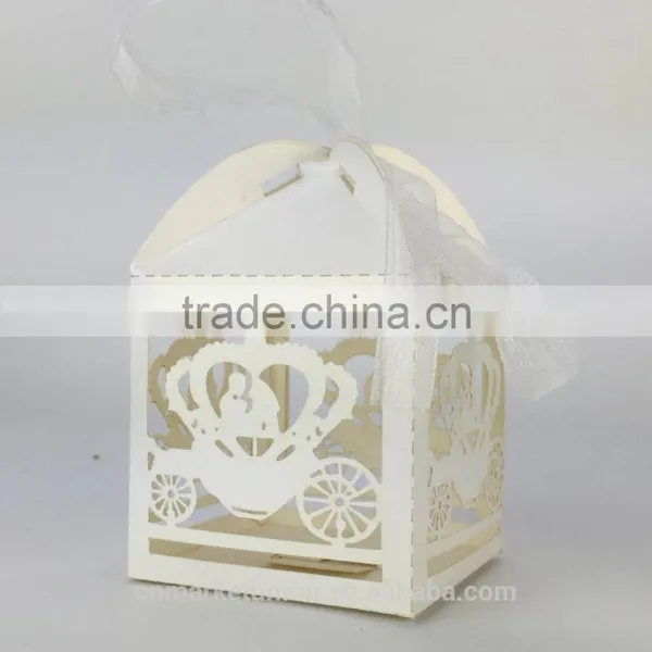 Laser Cut Customized Foldable Sweet Wedding Candy Box Romantic Paper Wedding Box photo-6
