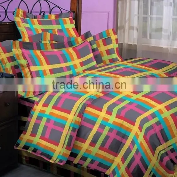 Fashion Design Microfiber Fabric Bedding Sheet Set for Home Textile photo-3