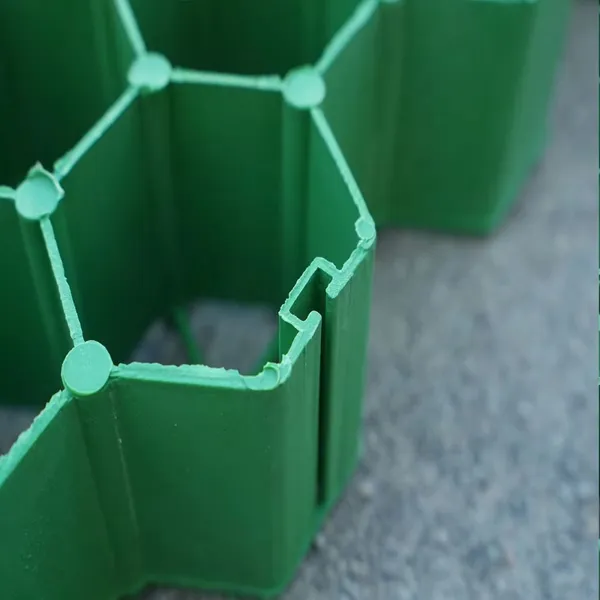 Grass Paving Grid HDPE High-Strength Honeycomb 500 × 500 Mm, Permeable Paving Panels for Slope Greening and Gravel Stabilisation photo-3