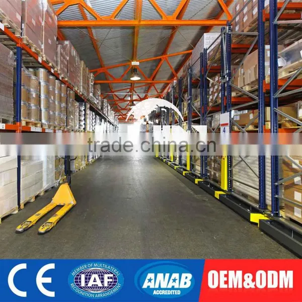 Highest Level OEM Gravity Shelf Heavy Duty Industrial Racking System photo-5