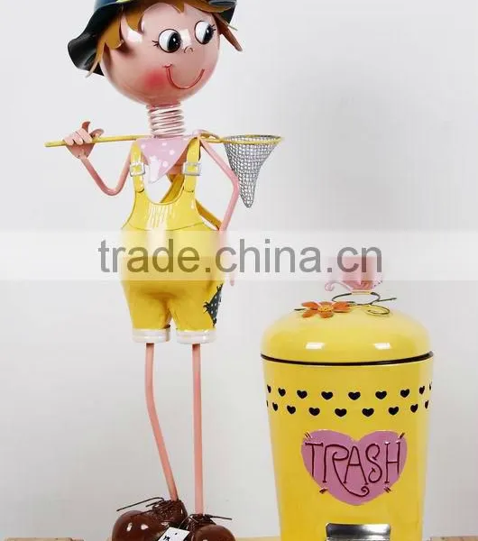Metal Decor of Garbage Can photo-5