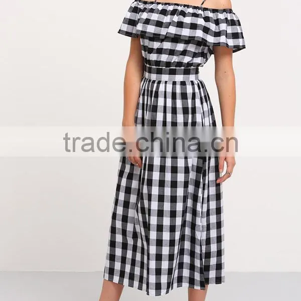 Woman Black and White Plaid Off The Shoulder Short Sleeve Summer Casual Dress photo-2