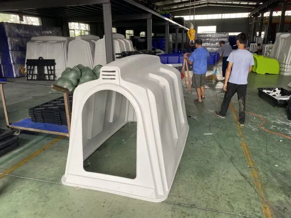 Galvanized Mesh Newborn Calf Protection Island Newborn Calf Protection Island Calf Island photo-2