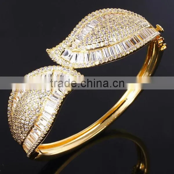 Exclusive Design Com Baguette Cut CZ New Bridal Jewelry Leaf Shape Bangle photo-5