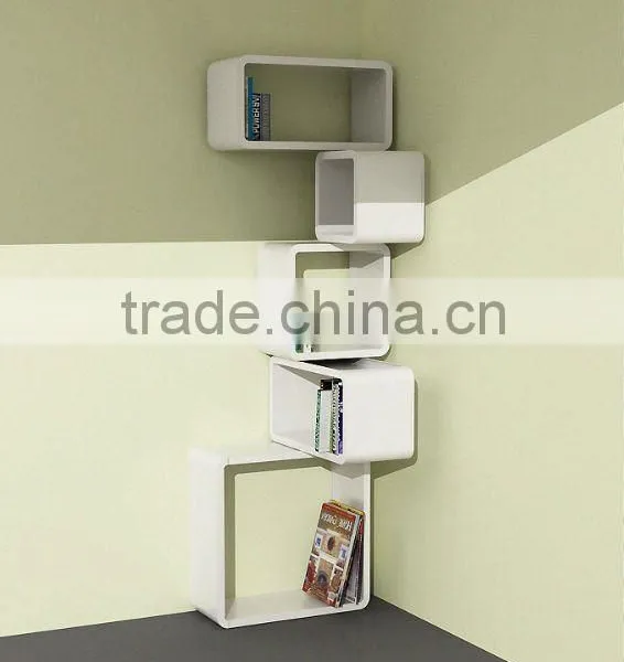 Design Wall Hanging Cubes