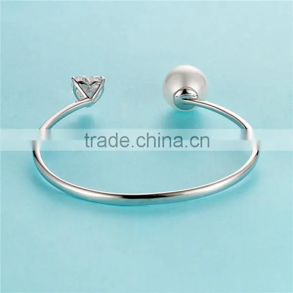 European Jewelry 2016 Latest Designs Pearls Bangles photo-3