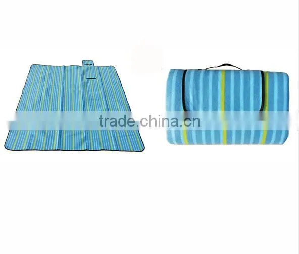 Customized Check Waterproof Picnic Insulation Blanket photo-2