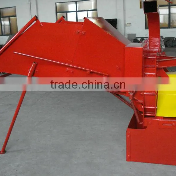 tractor wood chipper