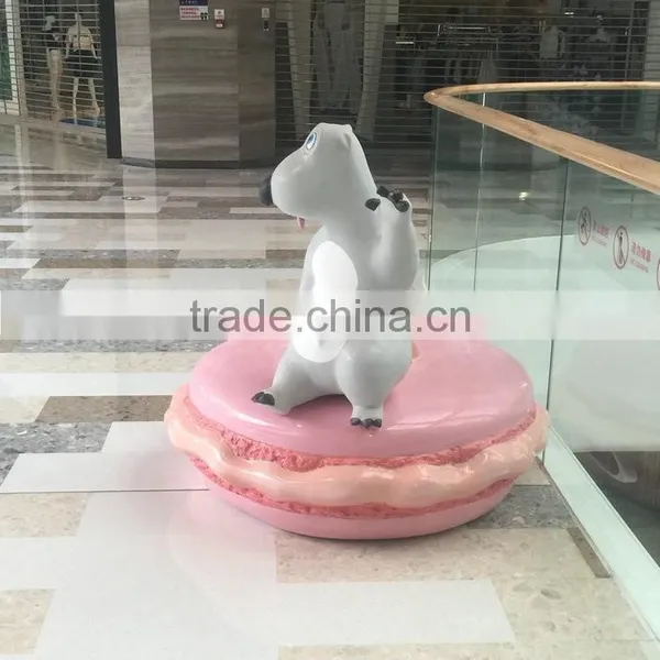 Fiberglass Bear With Cake Decoration for Mall photo-5