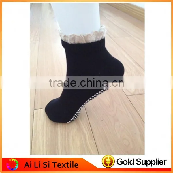 Cheap Custom Logo Anti Non Slip Yoga Latex Rubber Pilates Socks With Grip Barre photo-2