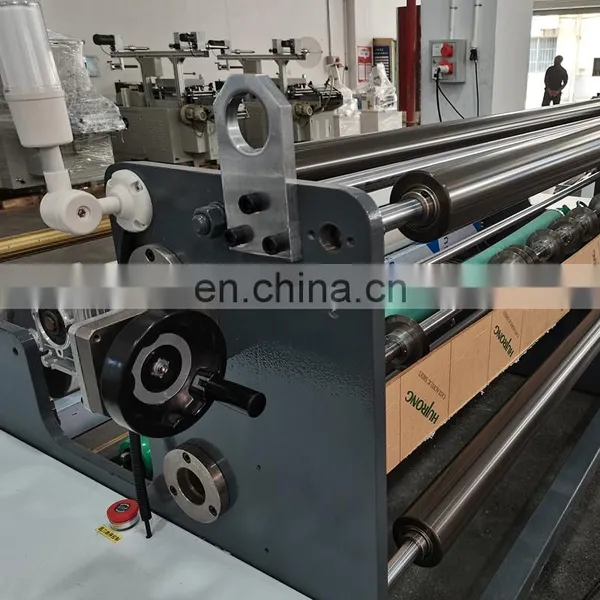 Factory Cloth Nonwoven Fabric Roll Slitting Rewinding Machine photo-5