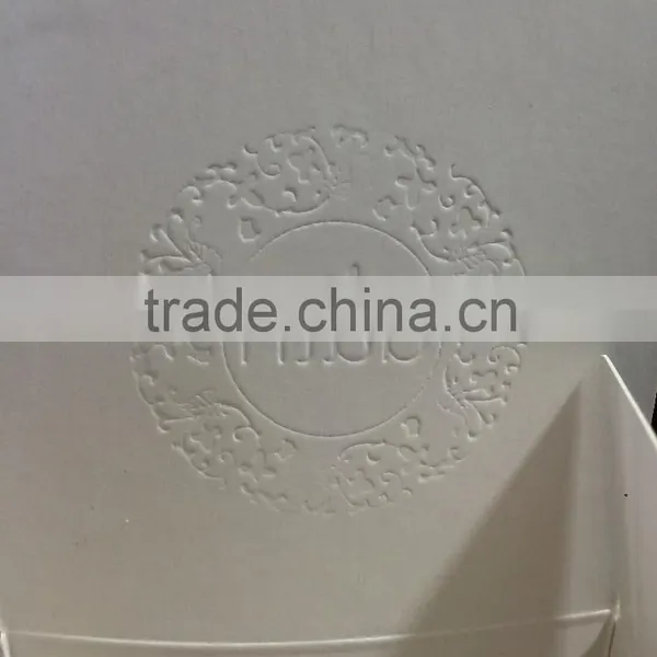 Cosmetics Package Box Gold Stamping Paper Box photo-3