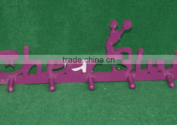 Custom Beautiful Different Designs of Closing Hanging Wooden Hook photo-2