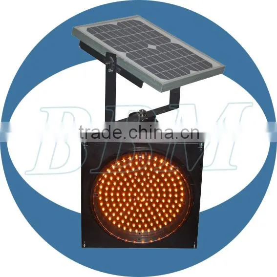 300mm High Brightness Disposable Solar Powered Traffic Light photo-3