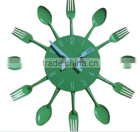 Promotional Creative Gift Cutlery Metal Wall Clock photo-4
