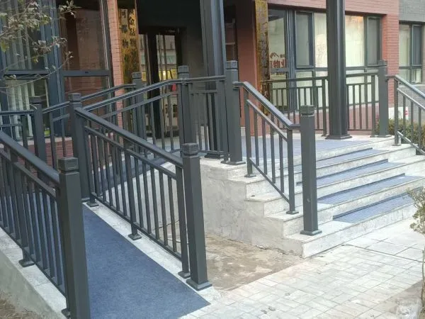 Galvanized Anti-Collision Zinc Steel Bridge Guardrail for Traffic Safety photo-2