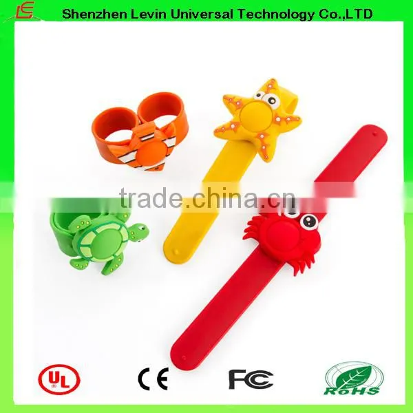 Cheap Business Gift Custom-made Logo Cool Men's Silicone Bracelet photo-6