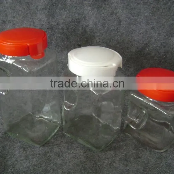 Square Glass Jar With Plastic Lid photo-2