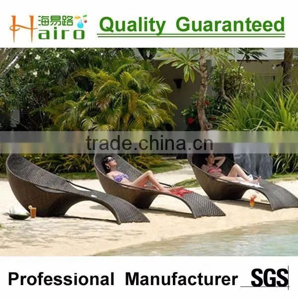 Sgs Tested Wicker Outdoor Patio Sun Lounger photo-5