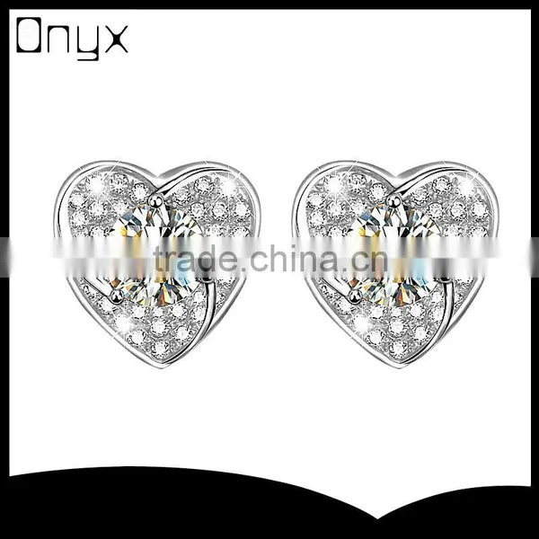 925 Sterling Silver Heart Micro Zircon Ear Studs With Paving Setting