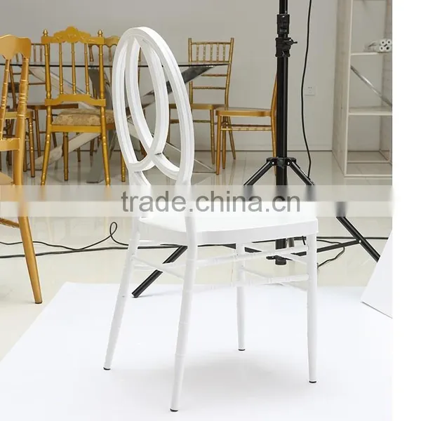 White Colour Chair and Red Cushion Set With Garden Furniture Outdoor photo-5