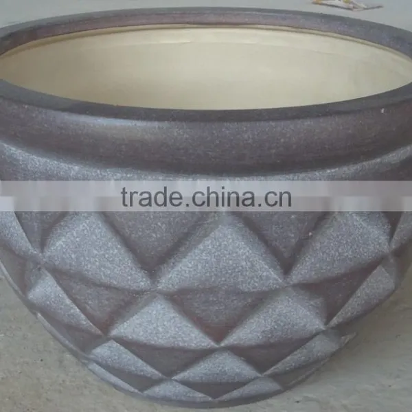 Indoor Wash Vase - Indoor Pottery With Round Rim and Pattern Outside photo-3