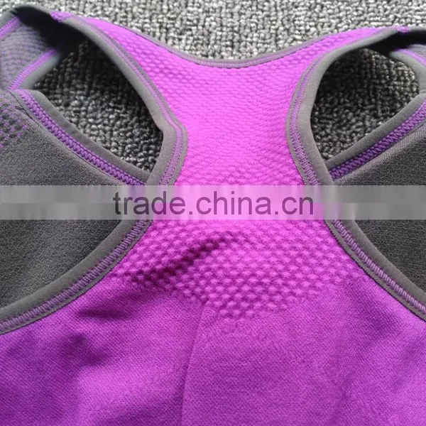 Zm10726a Women Yoga Wear Quick-drying Vest Wireless Yoga Bra Fitness Sports Bra photo-3