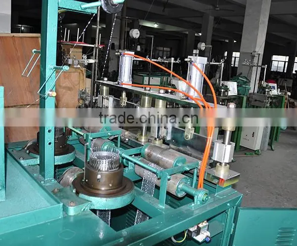 Double-cylinder With Automatic Cut Mesh Steel Scourer Machine photo-3