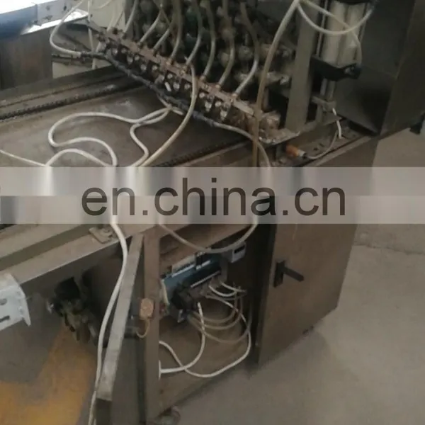 Cake/Bread/Busit Tray Oil Spraying Machine photo-7