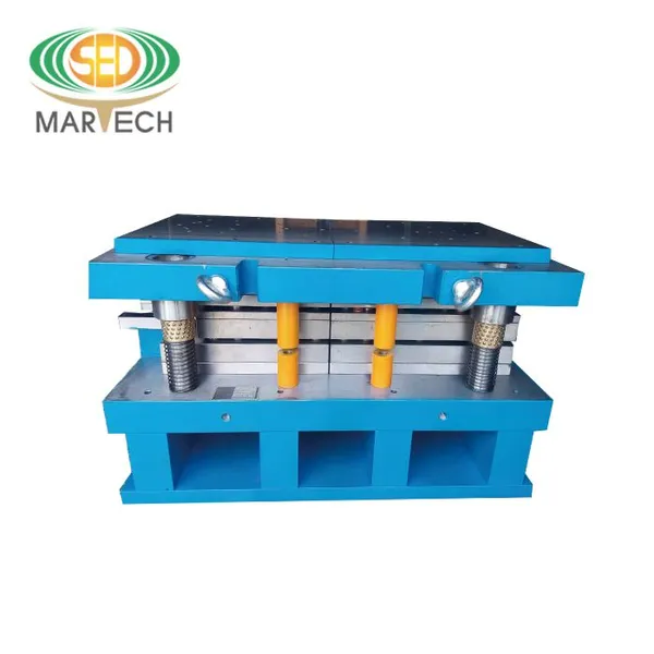 OEM Customized Stamping Parts Metal Stamping Die Progressive Die photo-3