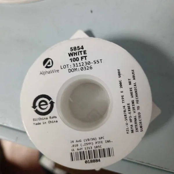 ALPHA wire  5854  24 (19/36) AWG Серебряно-покрытая медь с толщиной стенки 0.0097 дюйма, номинальная. Полиэтилентетрафтор (PTFE). MIL-W-16878/4 (Тип E). AWM/СТИЛЬ 1213