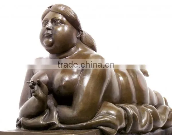 Bronze Modern Abstract Fernando Botero Sculpture Fat Hand Sculpture for Garden Decoration photo-4