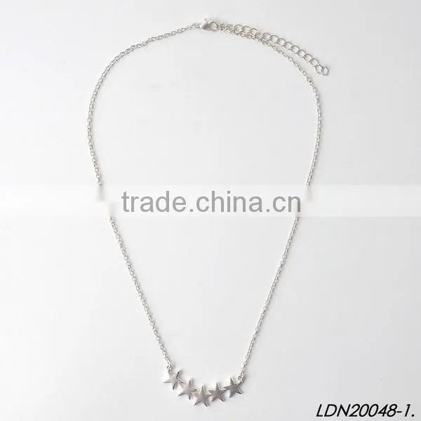 Small Star Gold and Silver Pendant Necklace photo-4