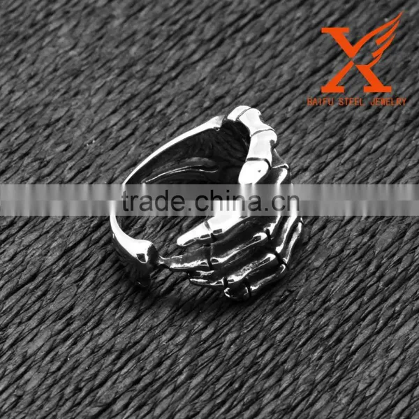 In Stock Superman Simple Design Striation Skeleton Hands Skull Finger Stainless Steel Rings photo-4