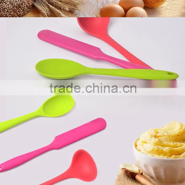 Hot Sell Food Grade Mini Silicone Kitchen Utensils Set photo-3