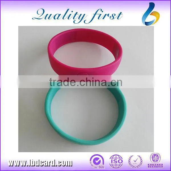 LBDWG01 Shenzhen Smart Bracelet, RFID Bracelet Silicone, Custom Bracelet Manufacturer photo-2