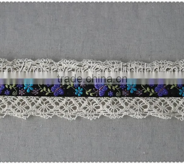 4.5cm Width Embroidery Flower Jacquard Ribbon, Embroidered Woven Fringed Jacquard Ribbon photo-4