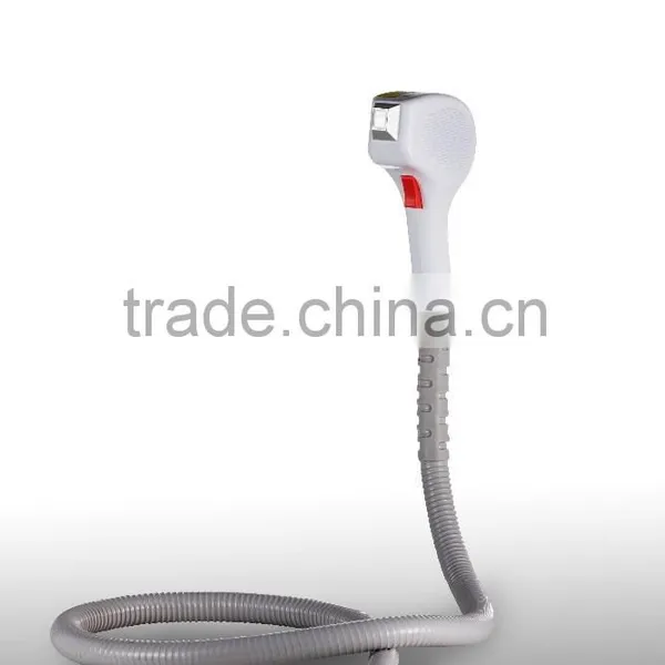 Professional 808nm Laser Diode Hair Reduction With Excellent Cooling System photo-4