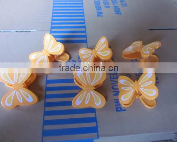 Promotional Strawberry Clips photo-3