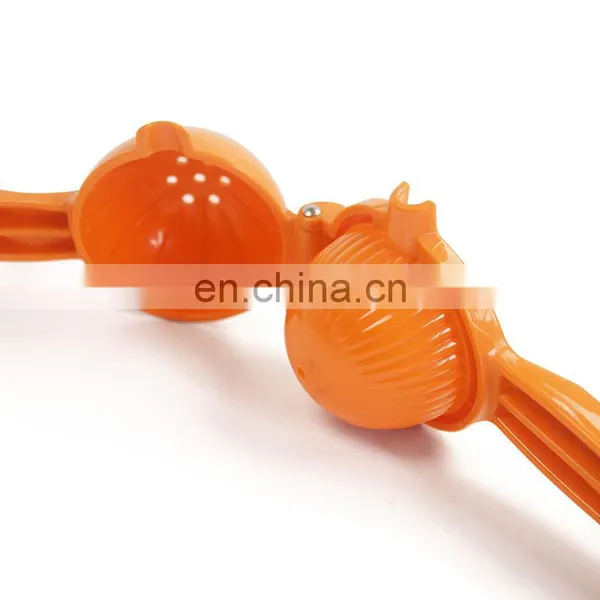 Wholesale Kitchen Accessories Food Grade Plastic Lemon Squeezer Fruit Tool photo-6