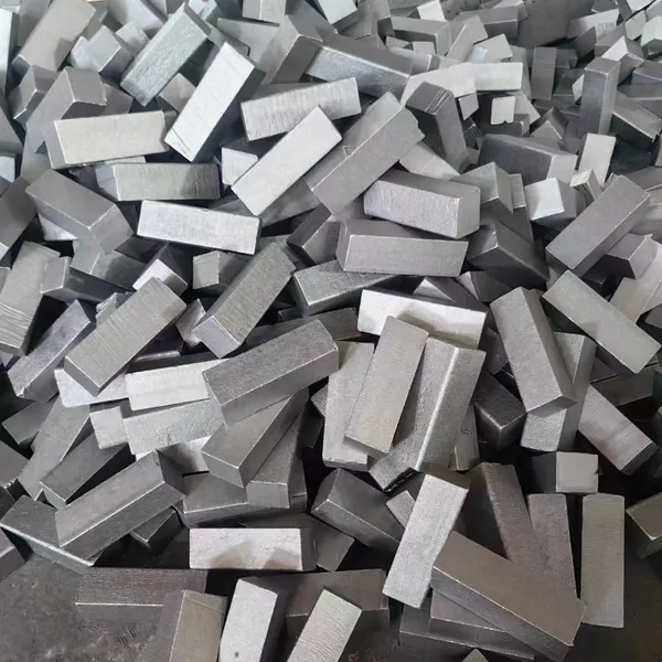 Barre carrée en fer pur coupée avec précision, matériau brut à haute induction de saturation pour générateur et rotor