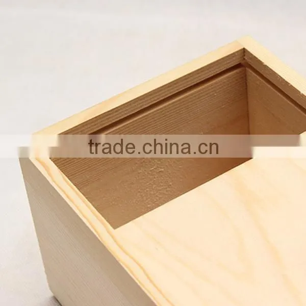 Eo-friendly Pine Wood Tissue Storage Box for Sale photo-6