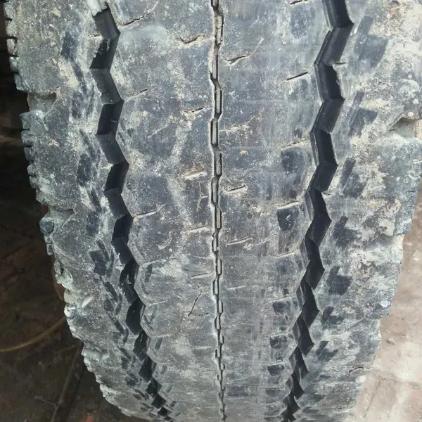 Solid Tire Tread Pattern Machine; Rubber Roller Grooving Machine; Tire Tread Resurfacing and Pattern Machine photo-4